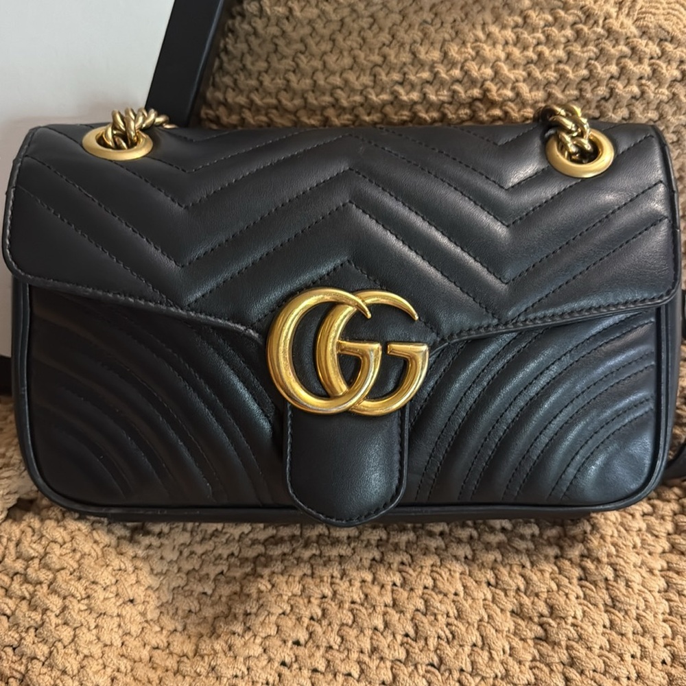 Gucci GG Marmont Black Flap Bag; EUC COA - Picture 12 of 16